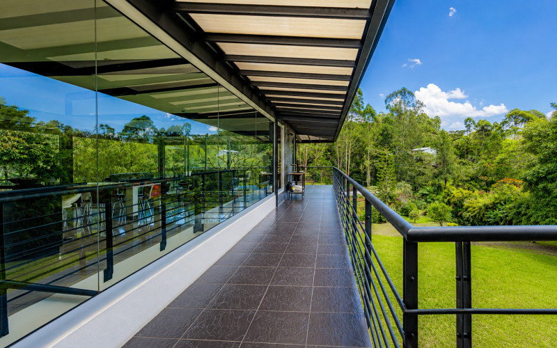 Contemporary Luxury Estate on 6,400 m² Near Llanogrande & Medellín Airport