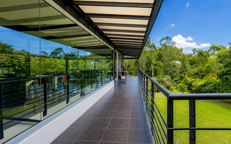 Contemporary Luxury Estate on 6,400 m² Near Llanogrande & Medellín Airport