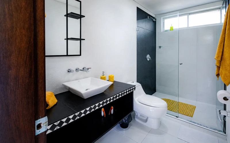 Contemporary Luxury Estate on 6,400 m² Near Llanogrande & Medellín Airport