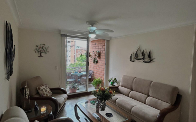 Apartamento en Medellín en Laureles
