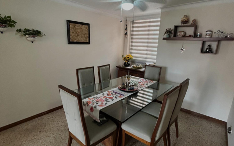 Apartamento en Medellín en Laureles