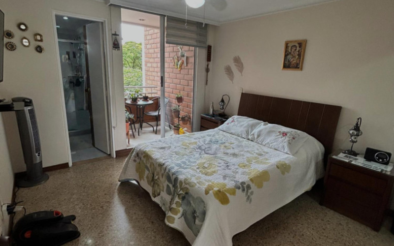 Apartamento en Medellín en Laureles