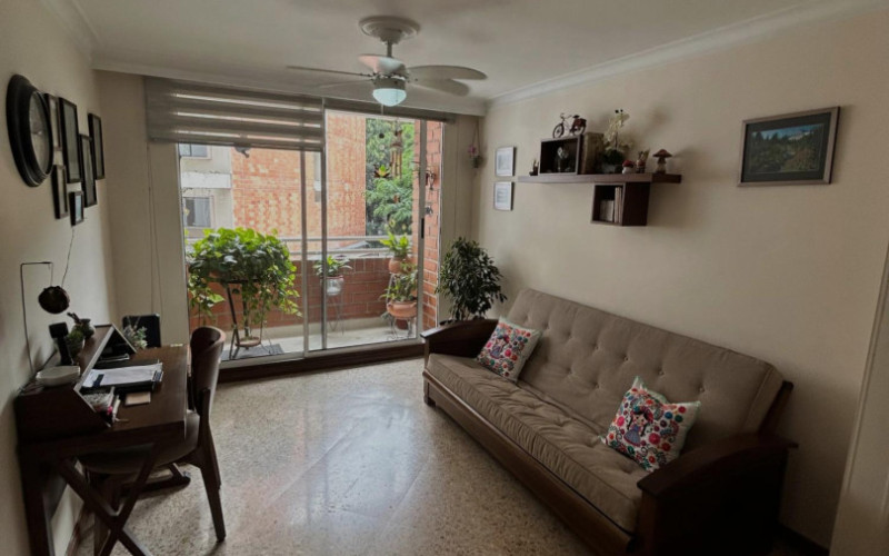 Apartamento en Medellín en Laureles