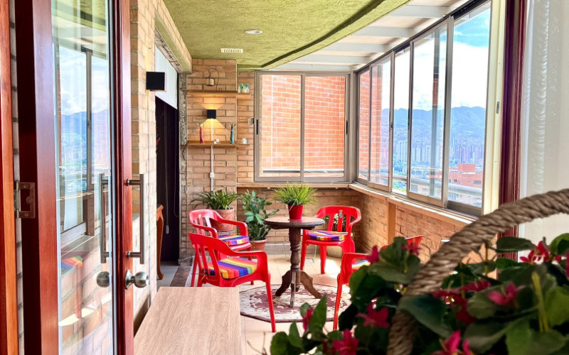 Modern Apartment for Sale in Sabaneta, Aves María | Medellin City View & Island Kitchen