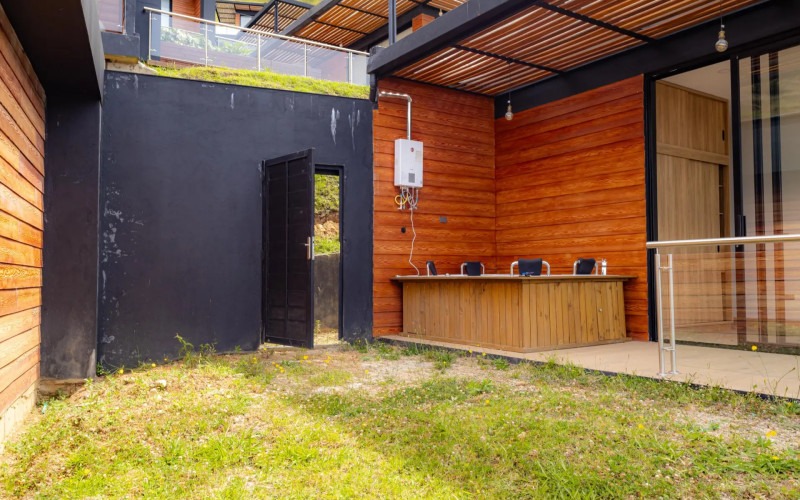 Luxury Lodge for Sale in Montecielo El Peñol | Piedra del Peñol View & Airbnb Allowed