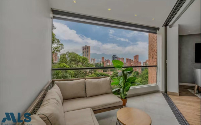 Apartamento en Medellín en El Tesoro