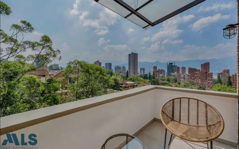 Apartamento en Medellín en El Tesoro