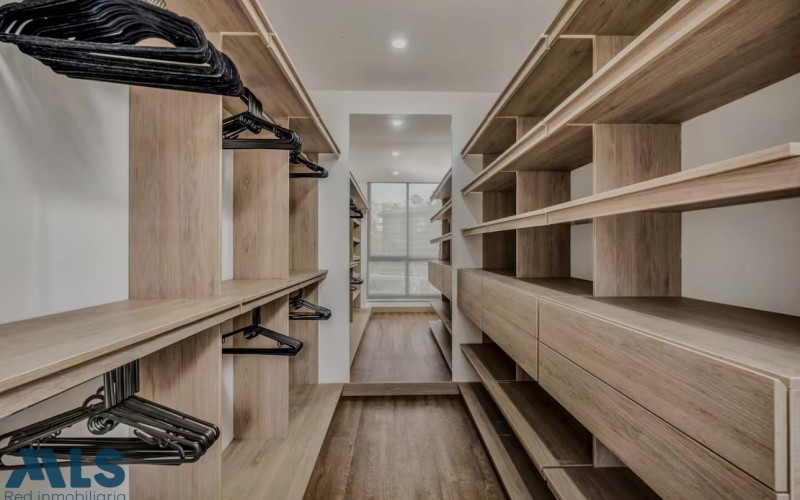 Apartamento en Medellín en El Tesoro