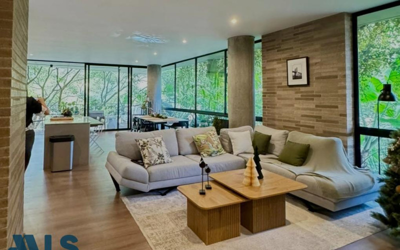 Apartamento en Medellín en Lalinde