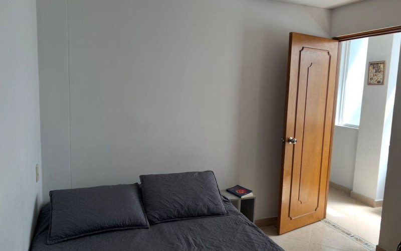 Furnished Duplex for Rent in La Floresta, Medellin – Private Terrace