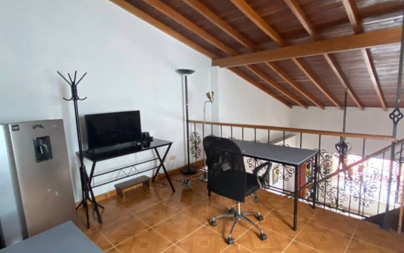 Furnished Duplex for Rent in La Floresta, Medellin – Private Terrace