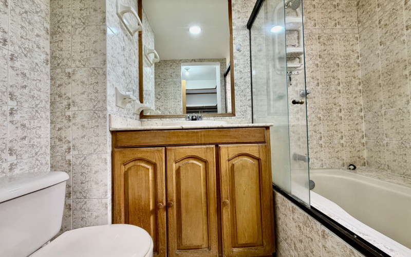 Penthouse Apartment For Sale with Great Potential | La Castellana, Medellín
