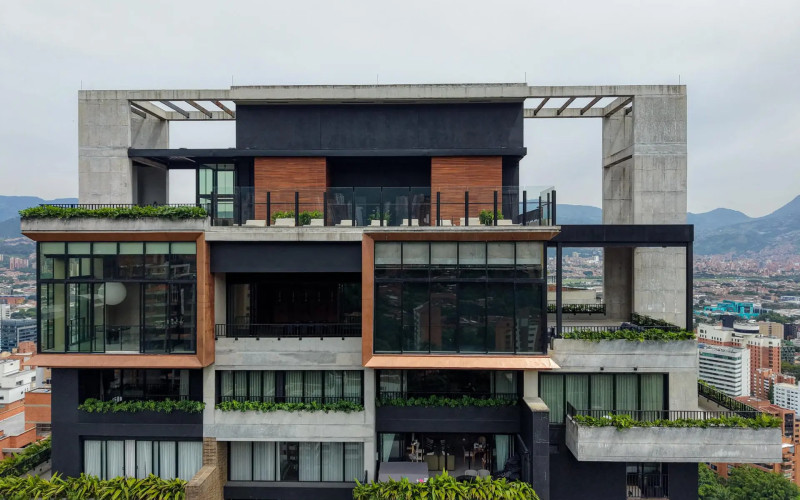 Rare Resale Opportunity | Morph  | Luxury Residence with Panoramic Views
