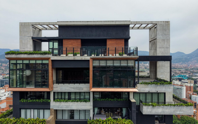 Rare Resale Opportunity | Morph  | Luxury Residence with Panoramic Views