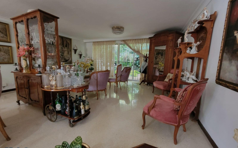Casa en Medellín en Las Palmas