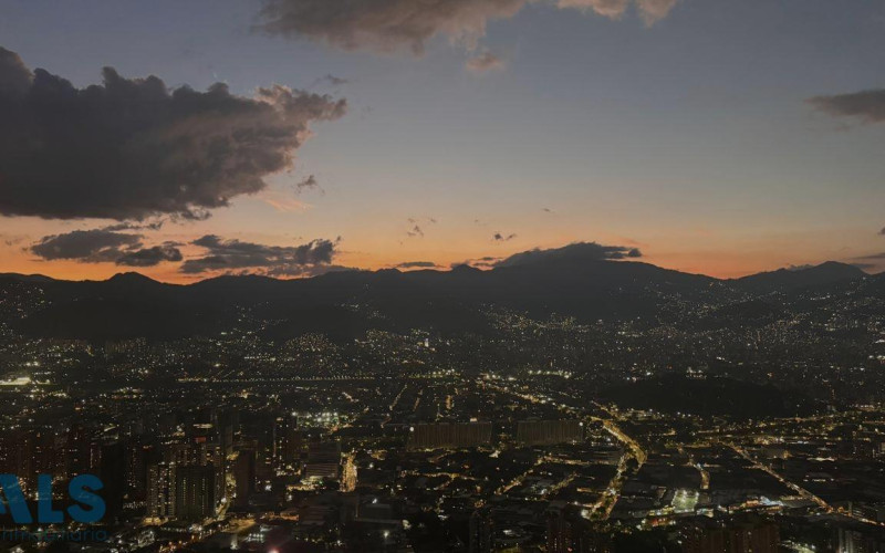 Apartamento en Medellín en Las Palmas