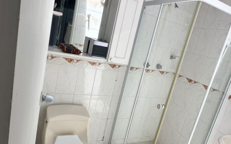3-Bed Apartment with High Wooden Ceilings in Los Colores, Medellín