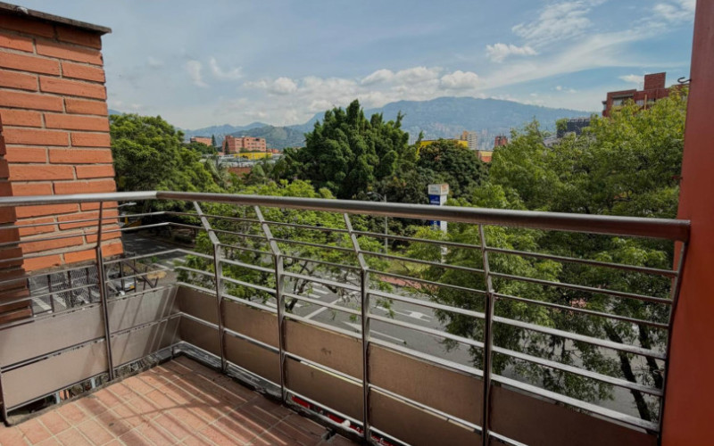 Apartamento en Medellín en Laureles