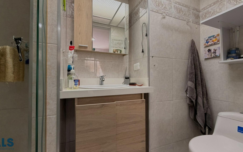 Apartamento en Medellín en Los Colores