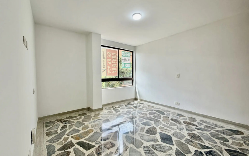 Apartment for Sale in Las Lomas, El Poblado | 143 sqm, 3 Bedrooms & Home Office