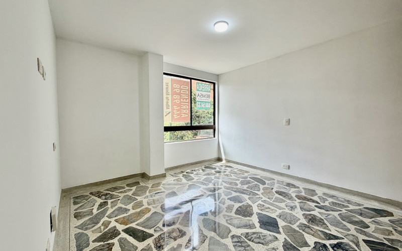 Apartment for Sale in Las Lomas, El Poblado | 143 sqm, 3 Bedrooms & Home Office