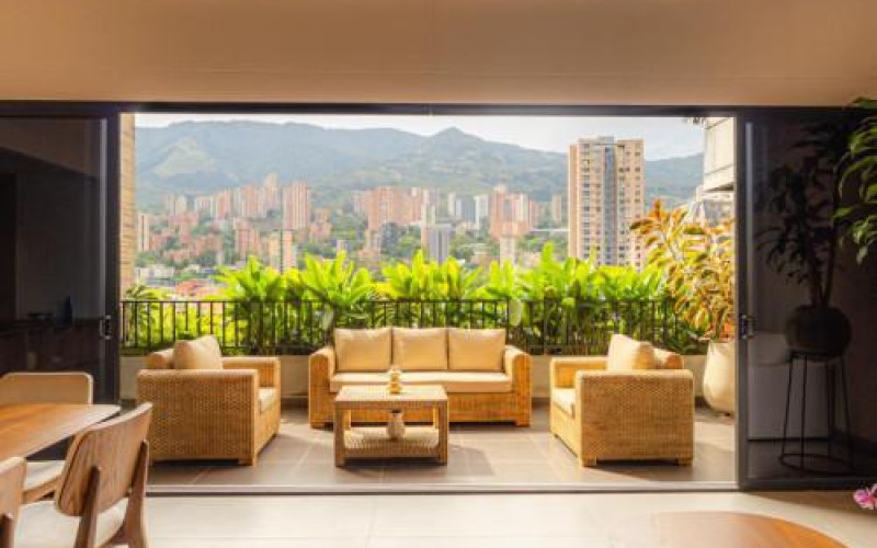 Rare Resale Opportunity | Morph  | Luxury Residence with Panoramic Views