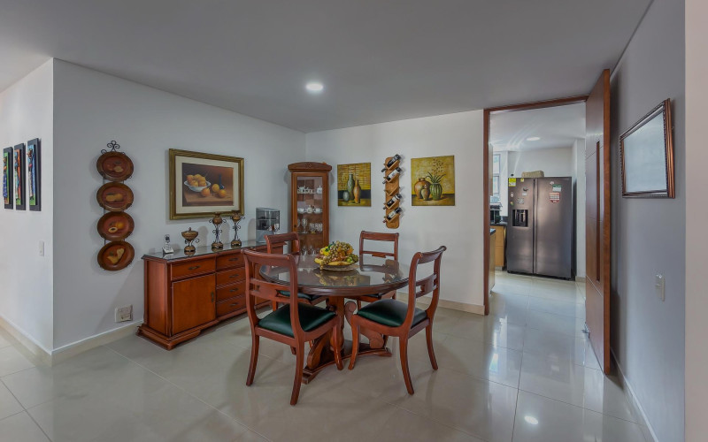 Apartamento en Medellín en Laureles