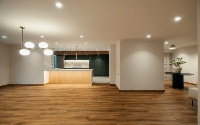 Exclusive Turnkey Estate in El Poblado | Completely Renovated Contemporary Sanctuary with Private Terrace