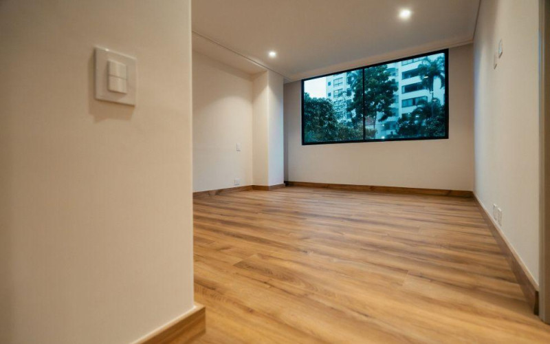 Exclusive Turnkey Estate in El Poblado | Completely Renovated Contemporary Sanctuary with Private Terrace