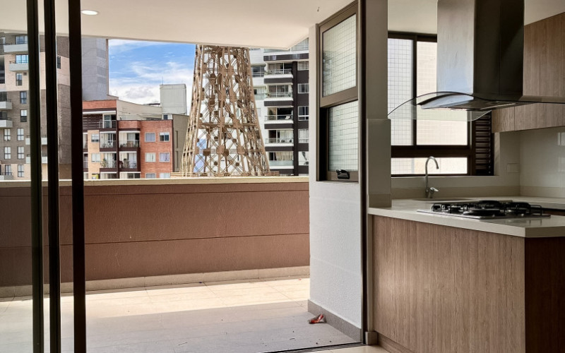 Modern Apartment with Private Terrace for Sale in Sabaneta | Paris Residence 100 m2