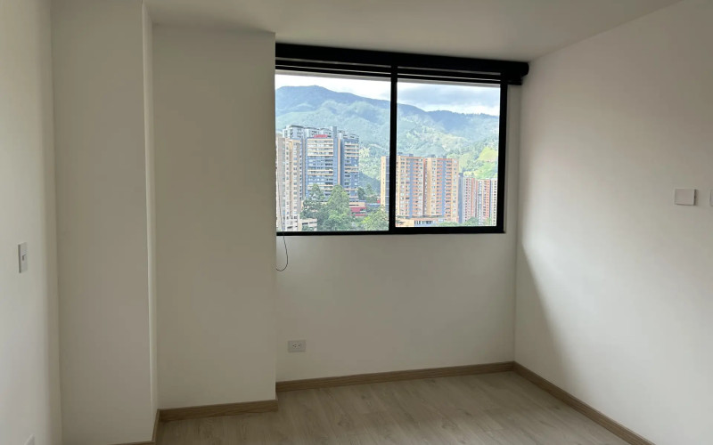 Modern Apartment with Panoramic Views in Envigado