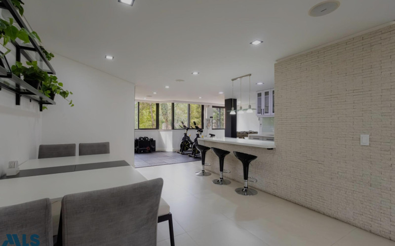 Apartamento en Medellín en Las Lomas Nº 2