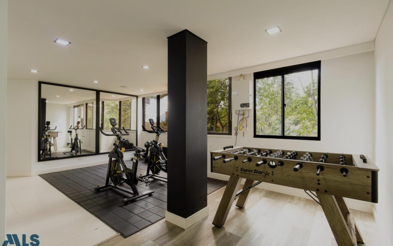Apartamento en Medellín en Las Lomas Nº 2