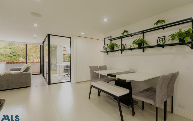 Apartamento en Medellín en Las Lomas Nº 2