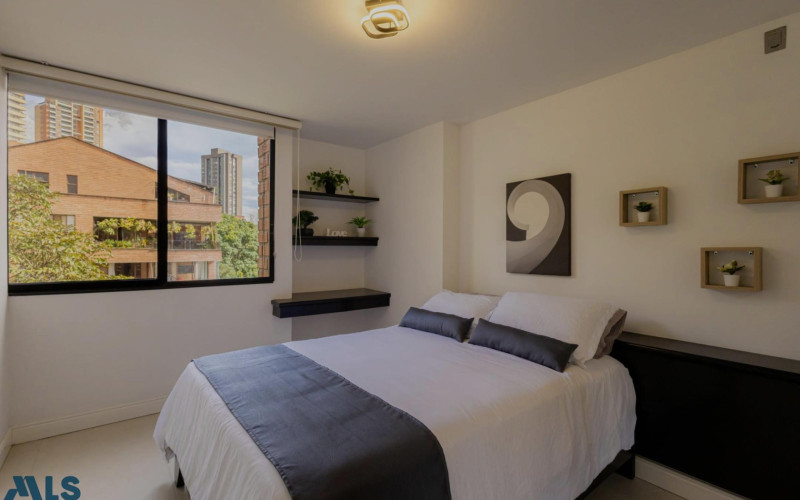 Apartamento en Medellín en Las Lomas Nº 2