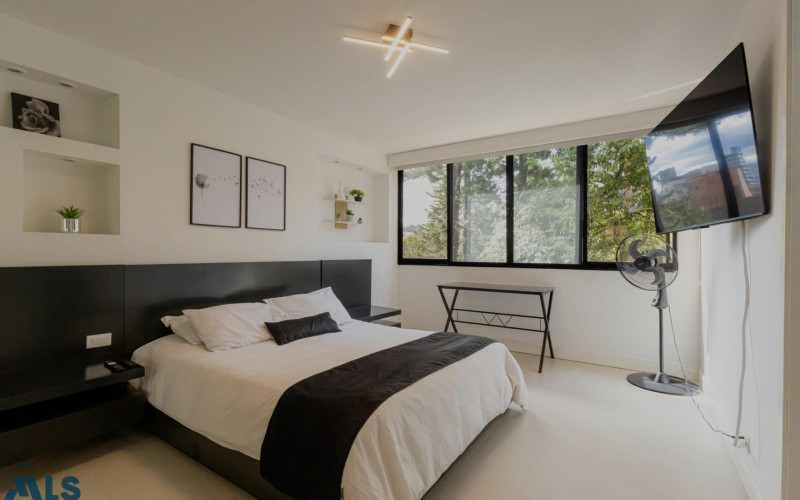 Apartamento en Medellín en Las Lomas Nº 2