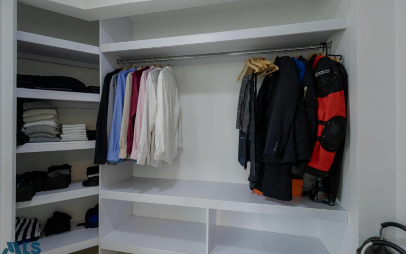 Apartamento en Medellín en Las Lomas Nº 2