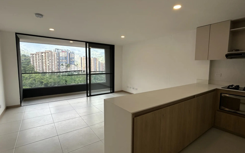 Modern Apartment with Panoramic Views in Envigado