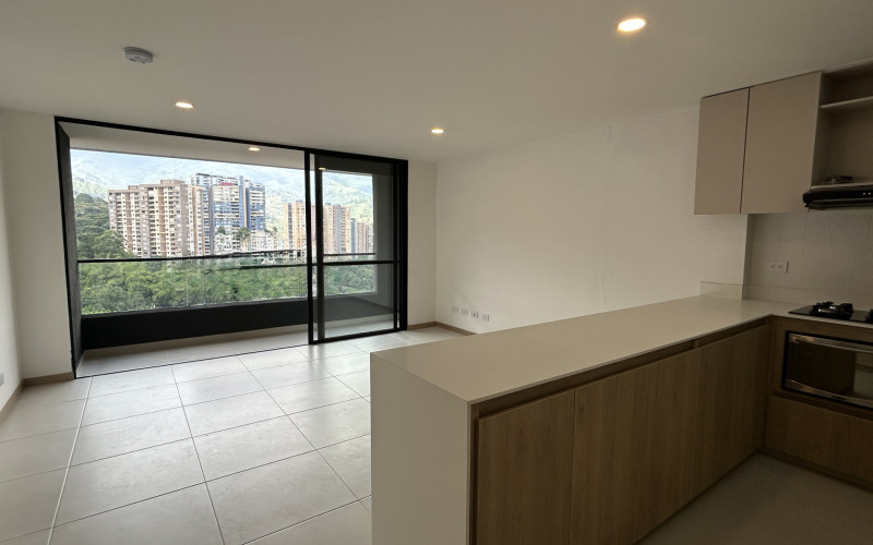 Modern Apartment with Panoramic Views in Envigado