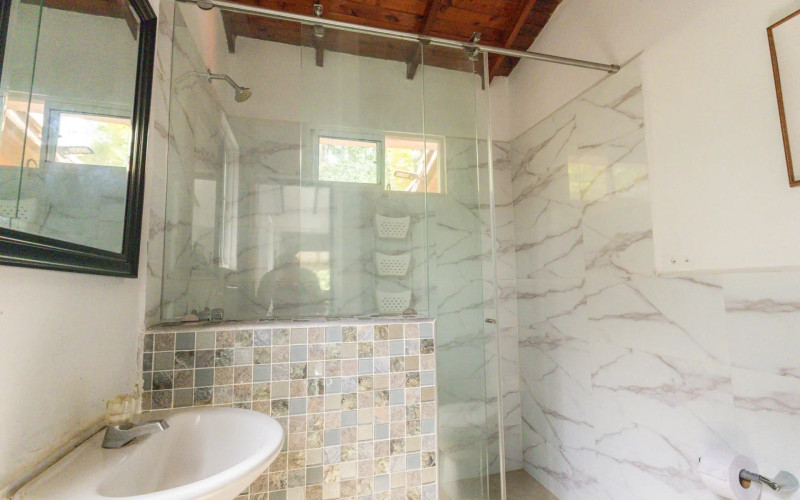 Country Estate for Sale in San Jeronimo Medellin | 3.1 Acre Flat Lot, Vacation Rental