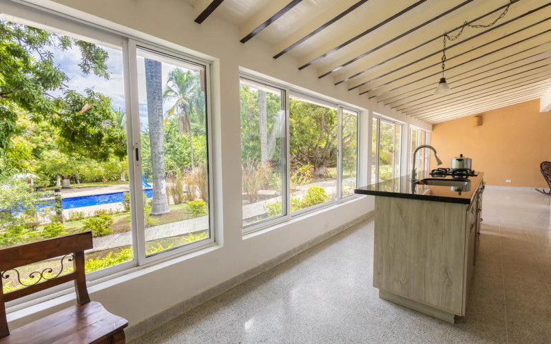 Country Estate for Sale in San Jeronimo Medellin | 3.1 Acre Flat Lot, Vacation Rental