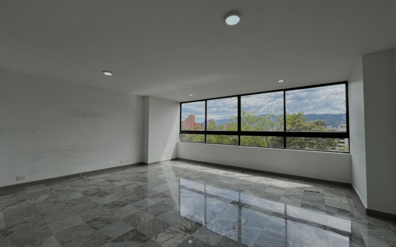 Apartamento en Medellín en Las Lomas Nº 1