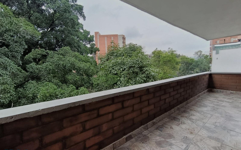 Apartamento en Medellín en Conquistadores