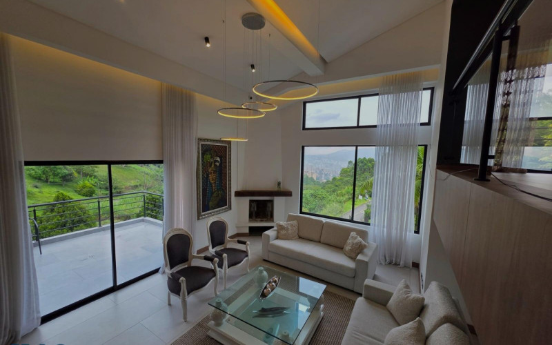 Casa en Medellín en Las Palmas