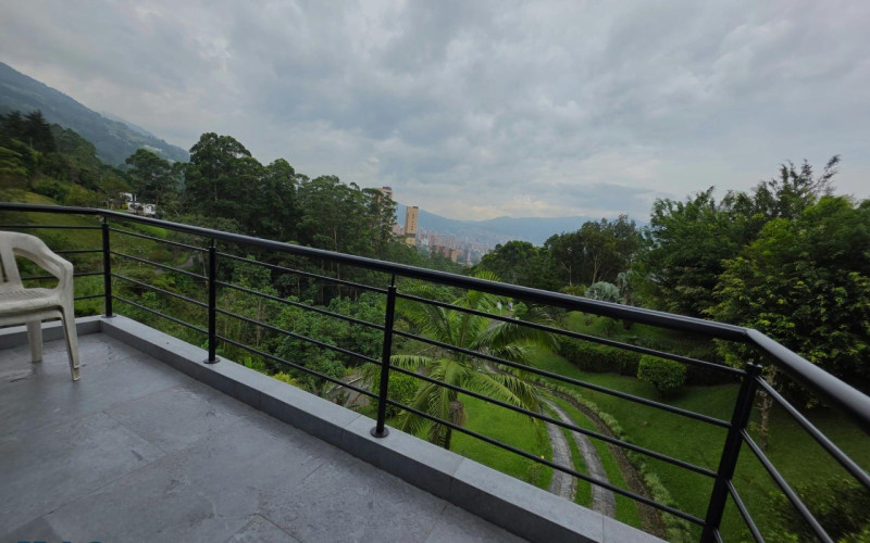 Casa en Medellín en Las Palmas