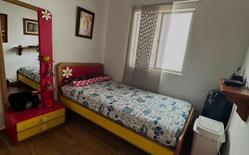 Casa en Envigado en Loma del Barro