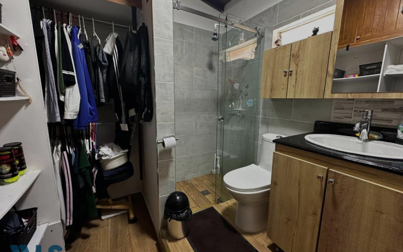 Casa en Envigado en Loma del Barro