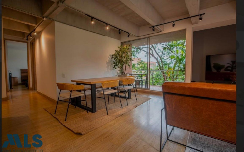 Apartamento en Medellín en Lalinde