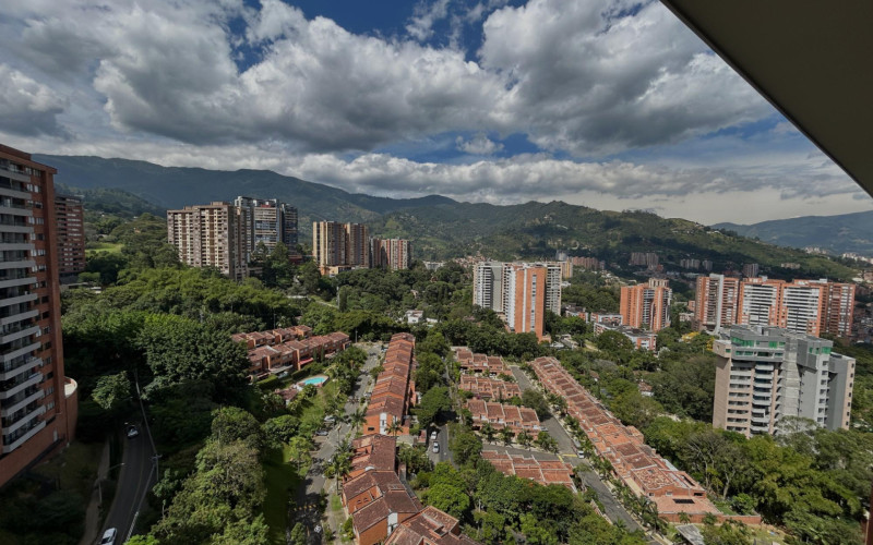 Apartamento en Envigado en Loma del Escobero