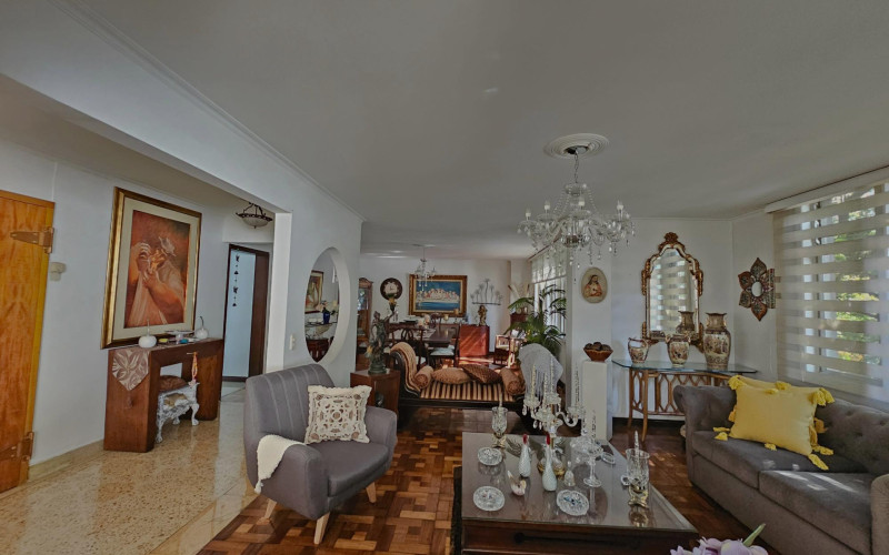Apartamento en Medellín en Laureles